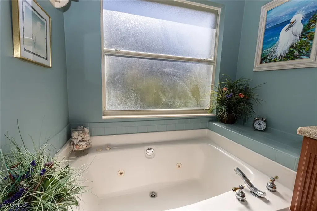 9411 Old Hickory Circle Fort Myers FL 33912