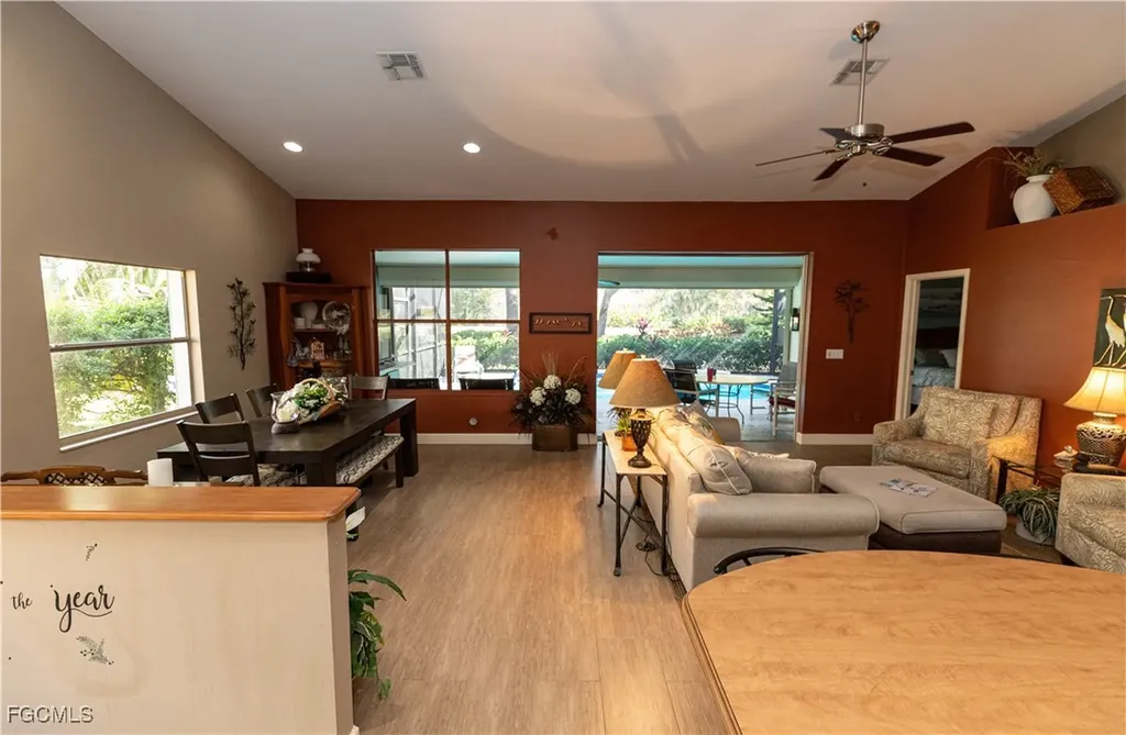 9411 Old Hickory Circle Fort Myers FL 33912