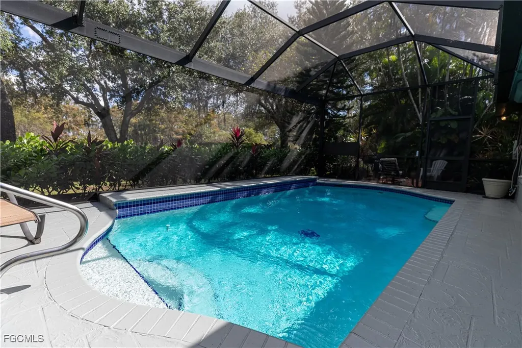 9411 Old Hickory Circle Fort Myers FL 33912