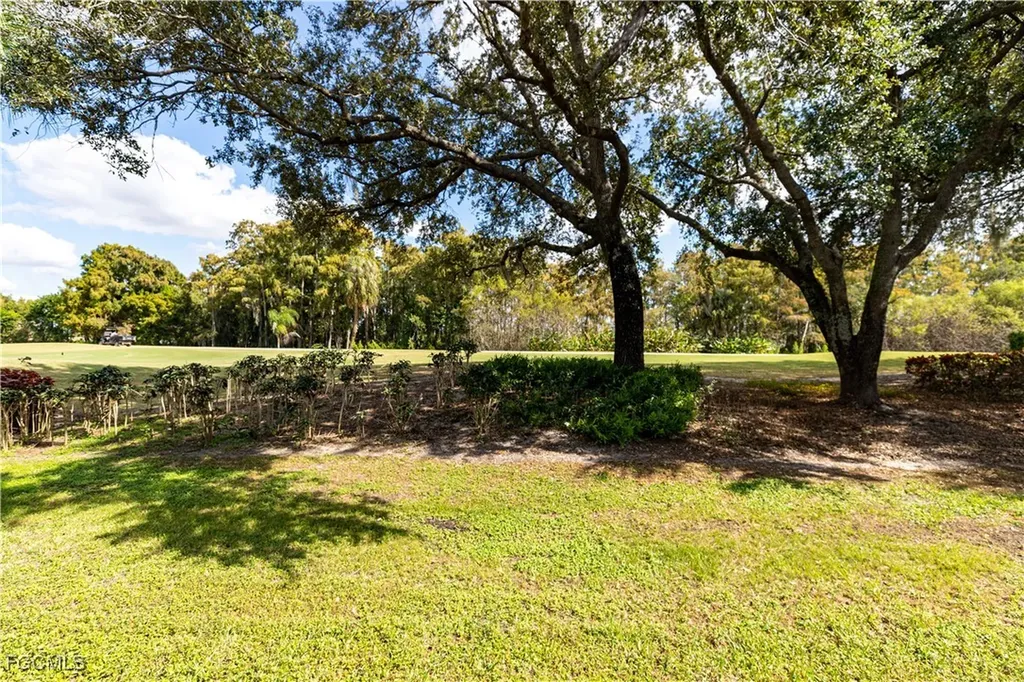 9411 Old Hickory Circle Fort Myers FL 33912