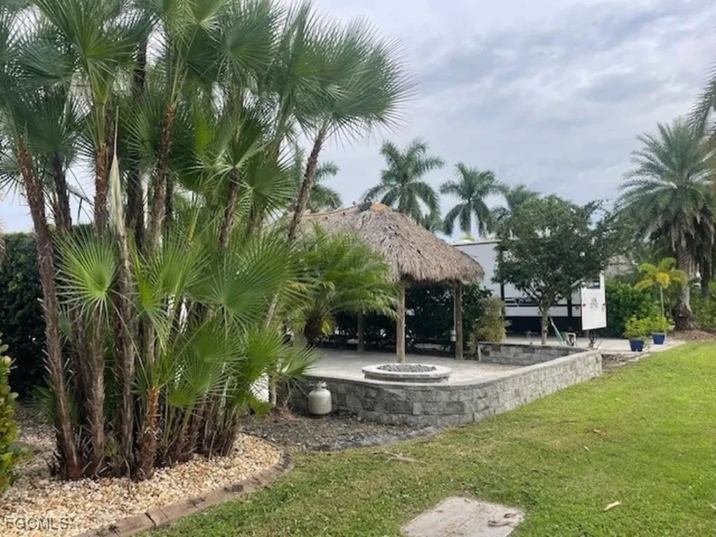 5202 Marsh Mallow Trail Fort Myers FL 33905