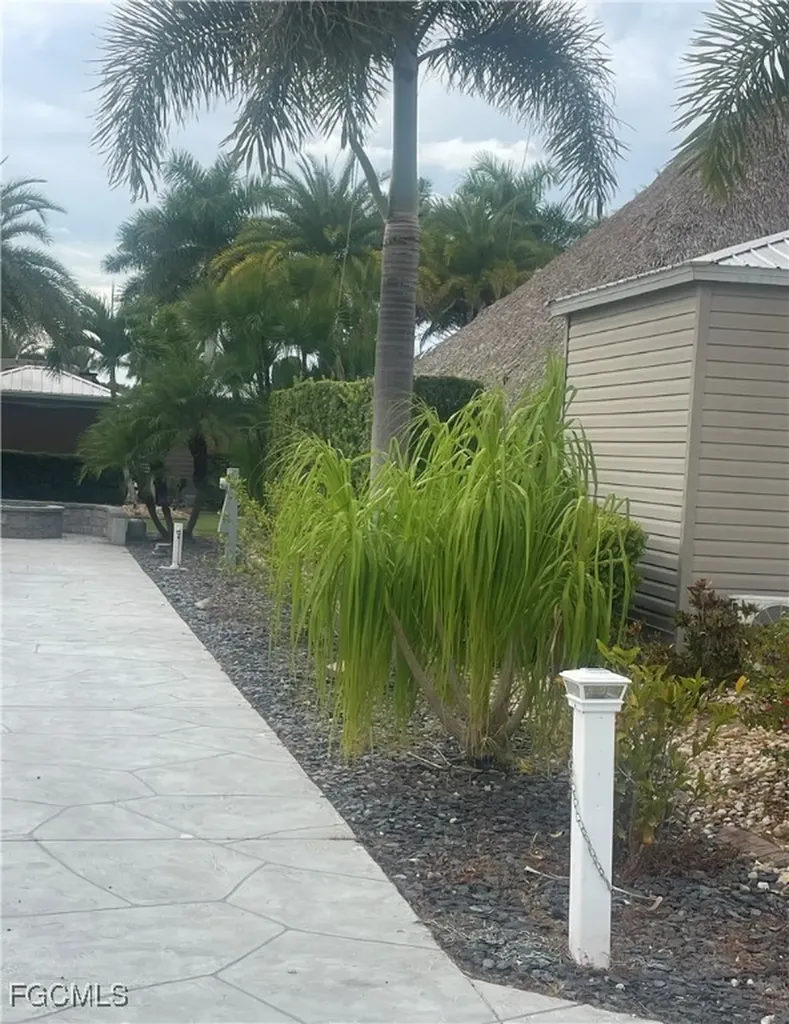 5202 Marsh Mallow Trail Fort Myers FL 33905