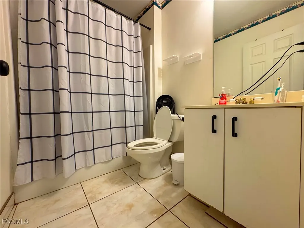 5353 Martin Street Naples FL 34113