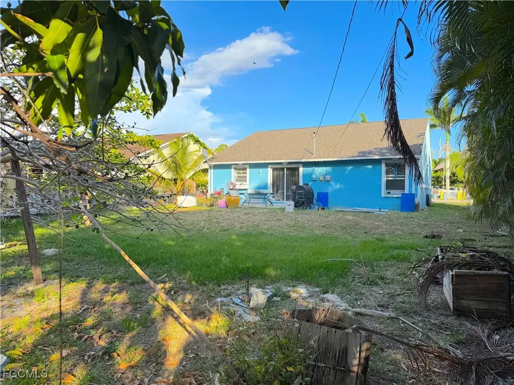 5353 Martin Street Naples FL 34113