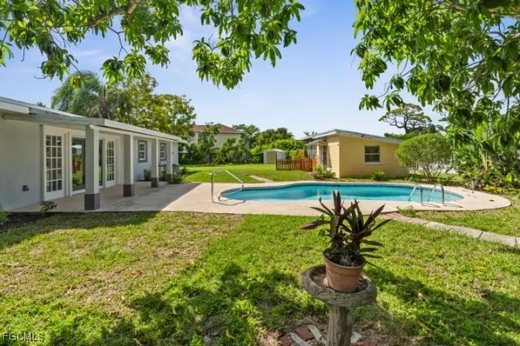 4970 Riverside Drive Estero FL 33928