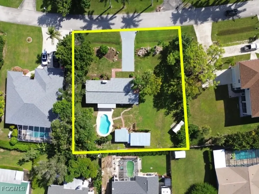 4970 Riverside Drive Estero FL 33928