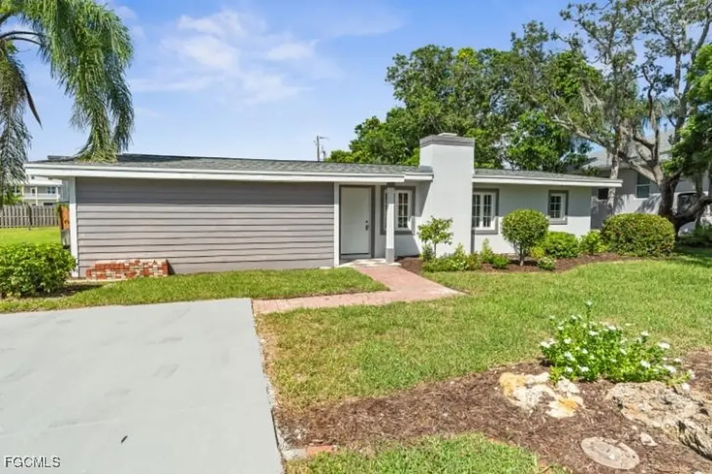 4970 Riverside Drive Estero FL 33928