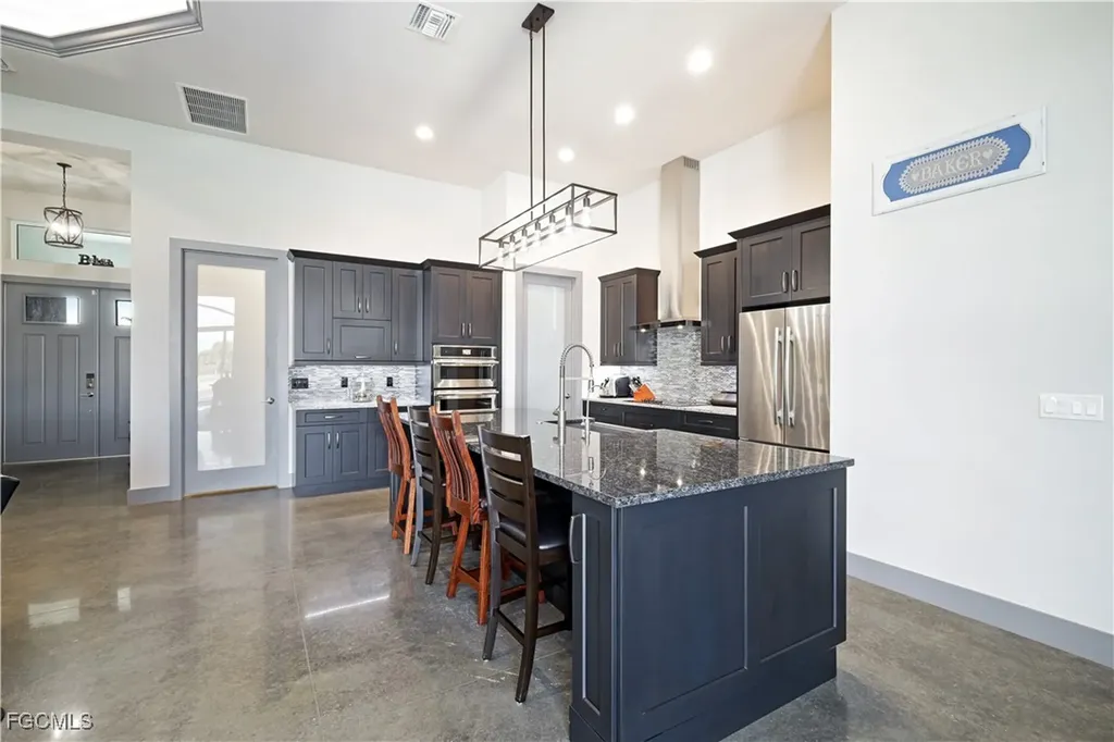 2519 SW 27th Avenue Cape Coral FL 33914