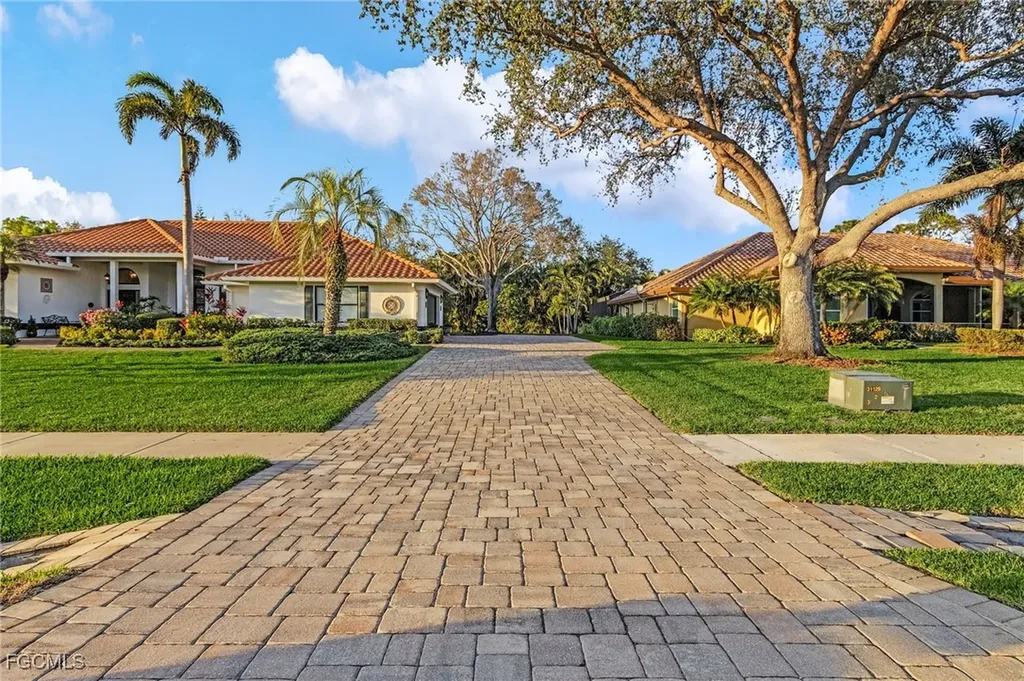 15661 Fiddlesticks Boulevard Fort Myers FL 33912