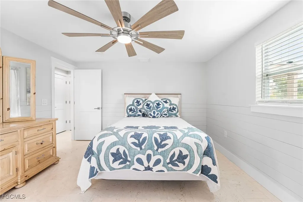 250 Donora Boulevard Fort Myers Beach FL 33931