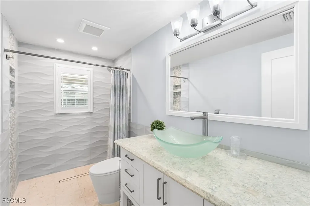 250 Donora Boulevard Fort Myers Beach FL 33931