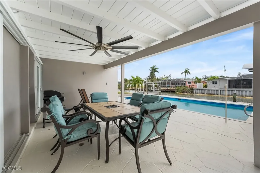 250 Donora Boulevard Fort Myers Beach FL 33931