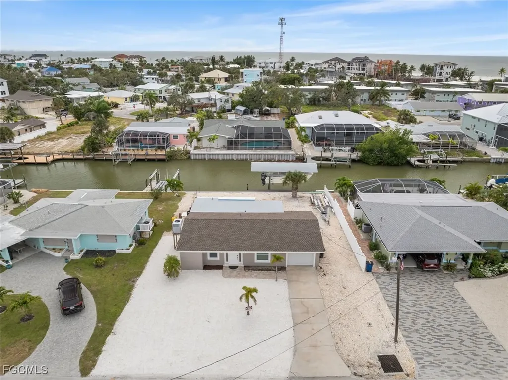 250 Donora Boulevard Fort Myers Beach FL 33931