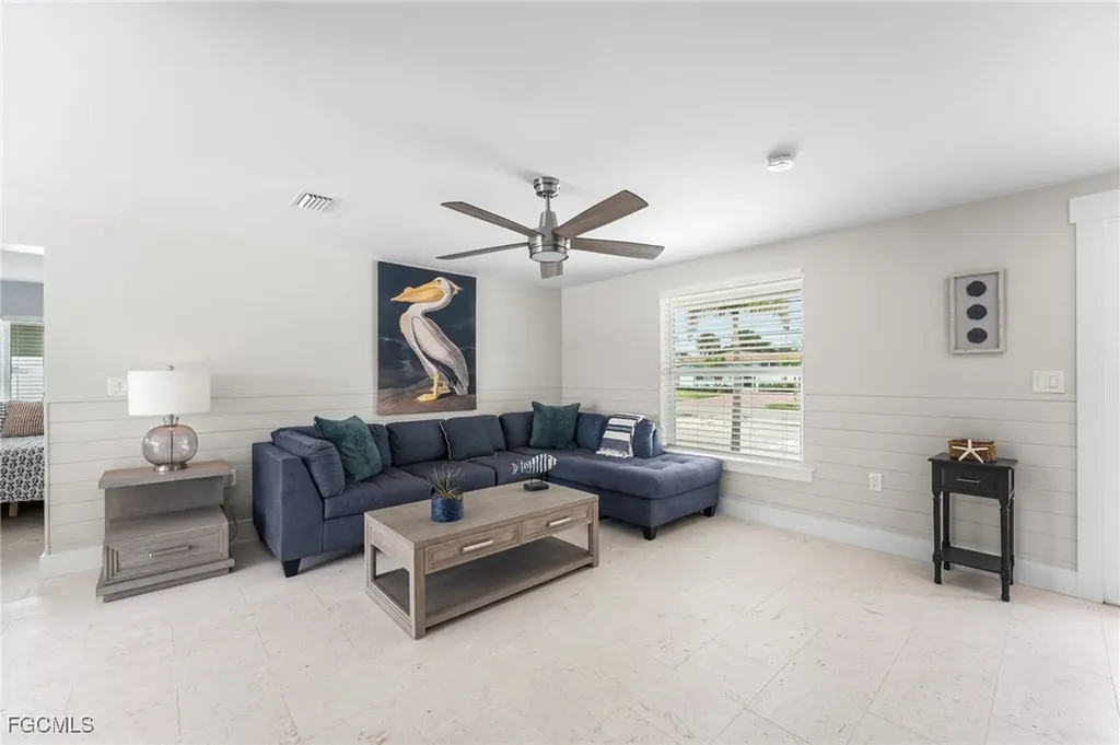 250 Donora Boulevard Fort Myers Beach FL 33931