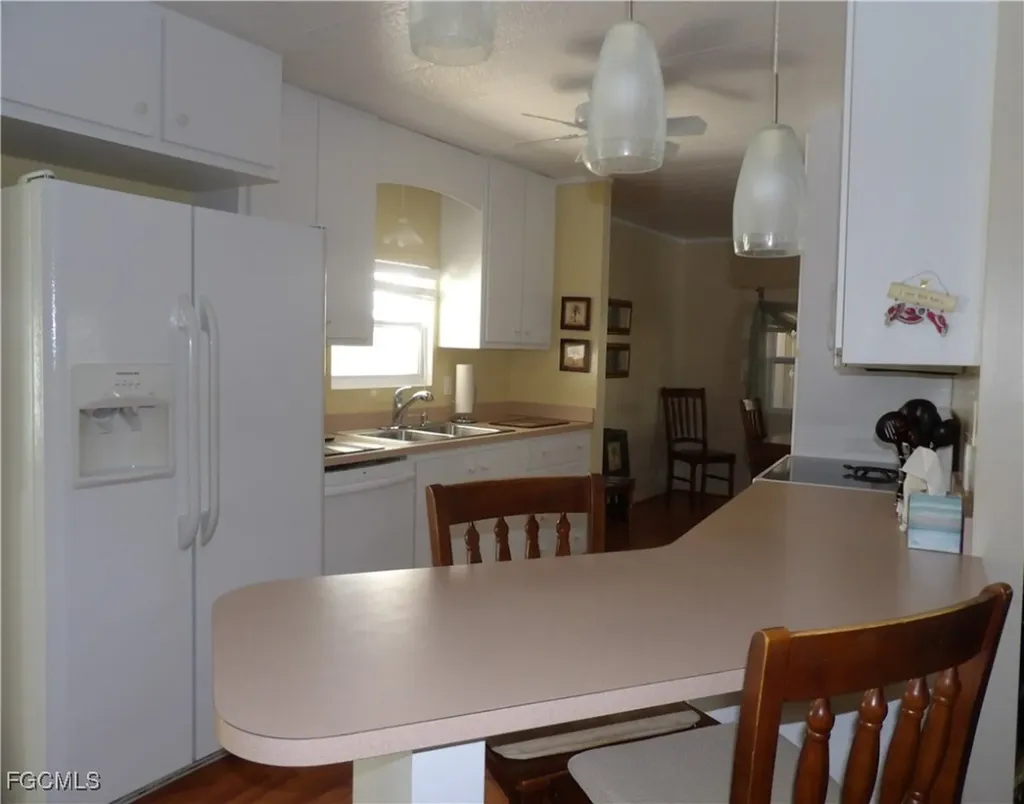 247 Shrub Lane N North Fort Myers FL 33917