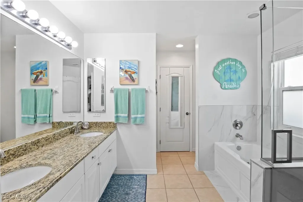 4301 NE 9th Place Cape Coral FL 33909