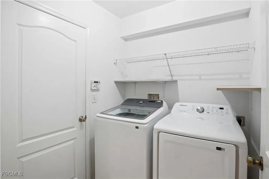 4301 NE 9th Place Cape Coral FL 33909