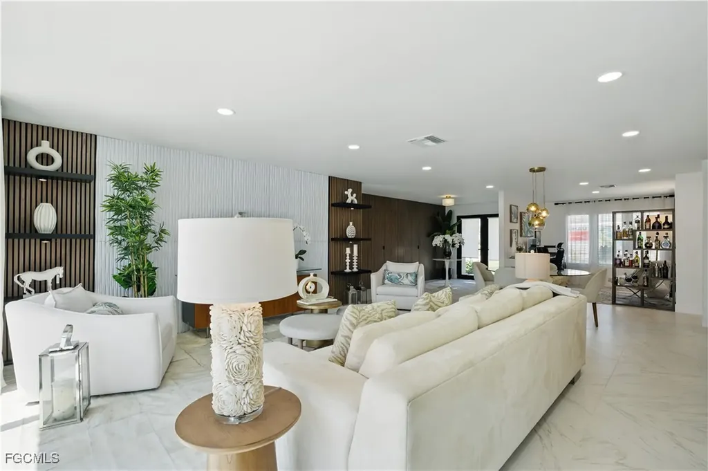 4918 Triton Court W Cape Coral FL 33904