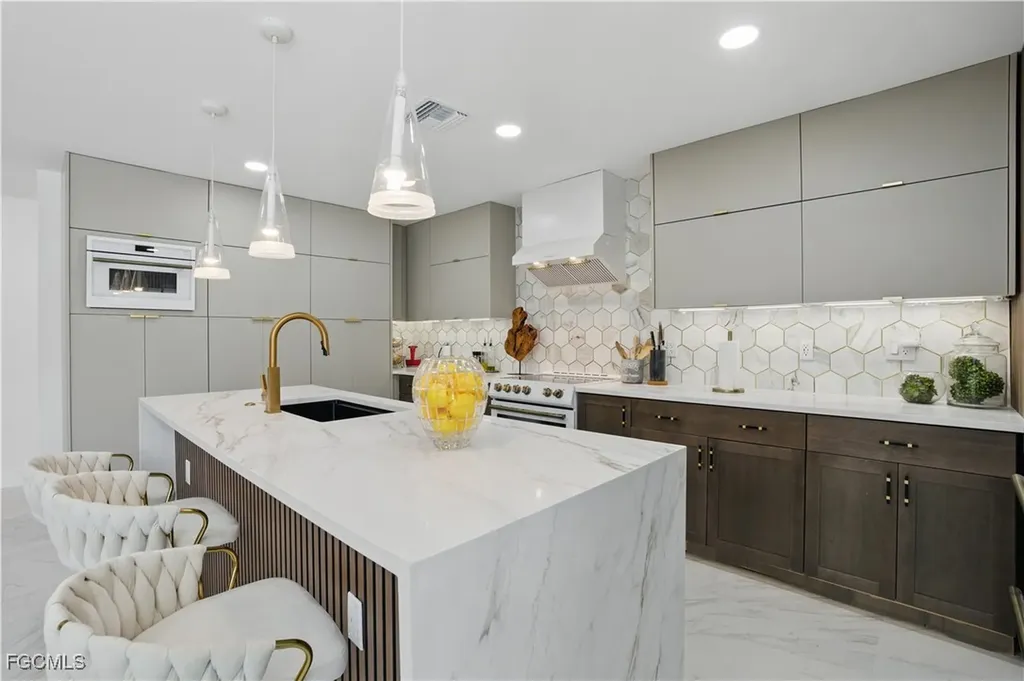 4918 Triton Court W Cape Coral FL 33904