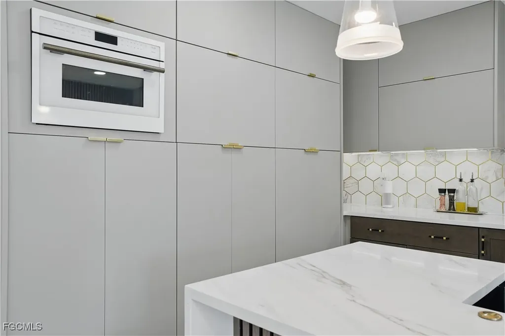 4918 Triton Court W Cape Coral FL 33904