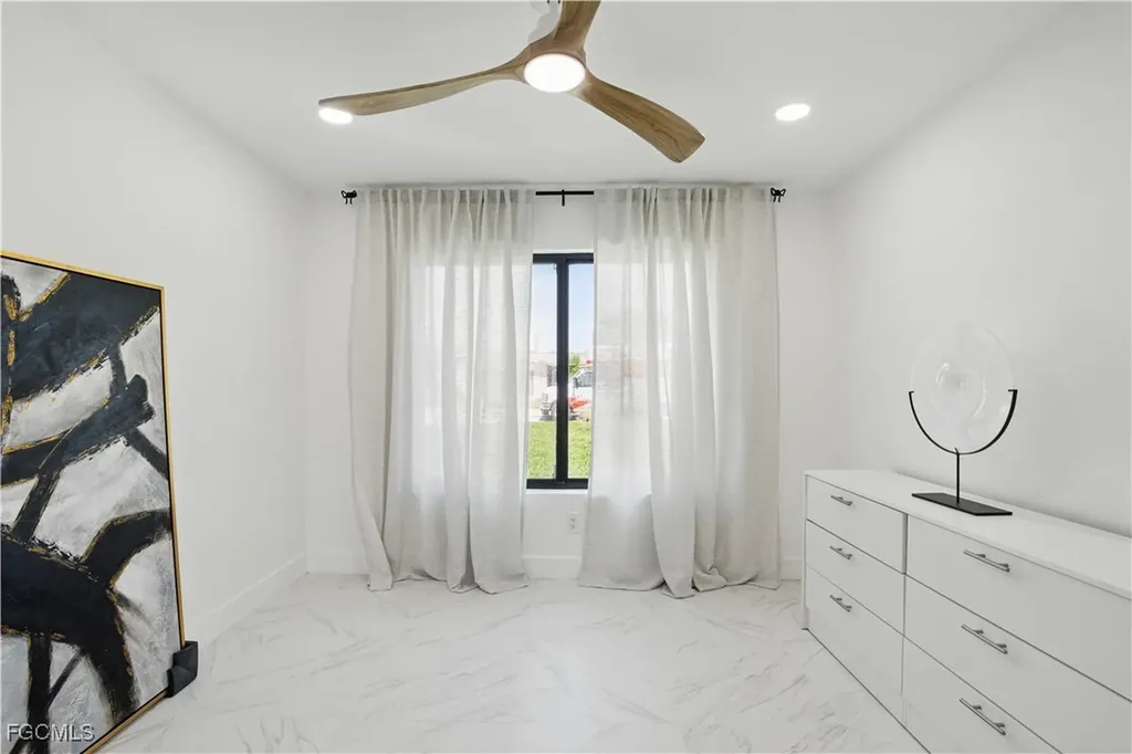4918 Triton Court W Cape Coral FL 33904
