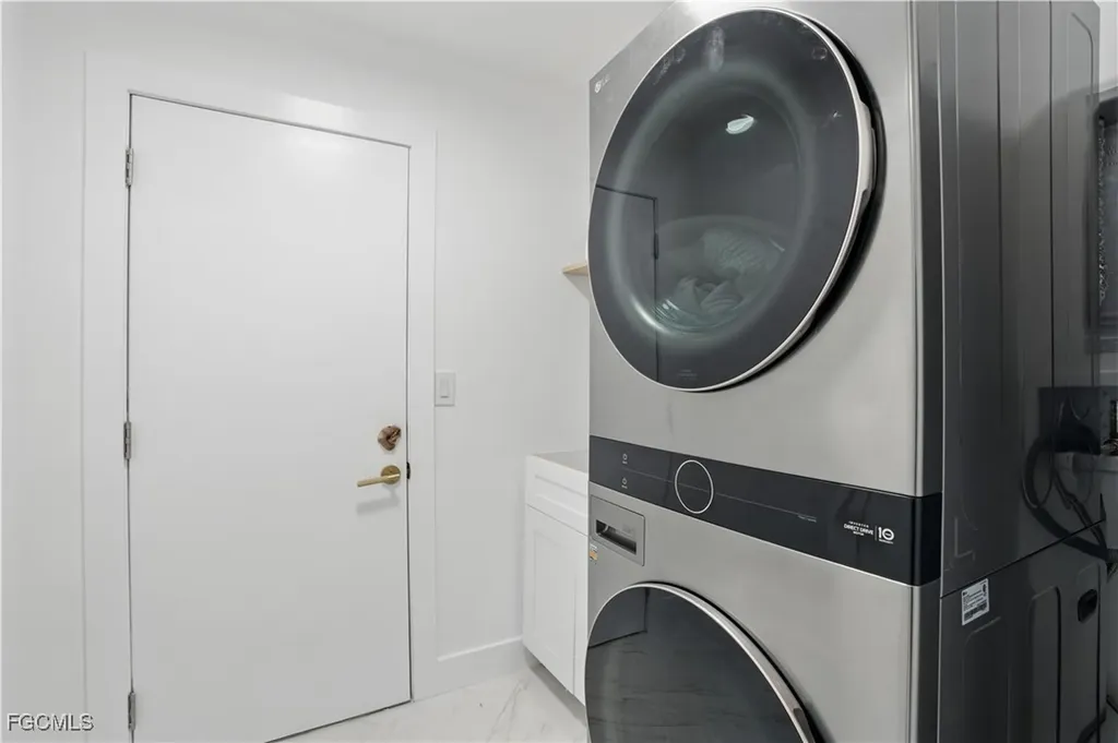 4918 Triton Court W Cape Coral FL 33904
