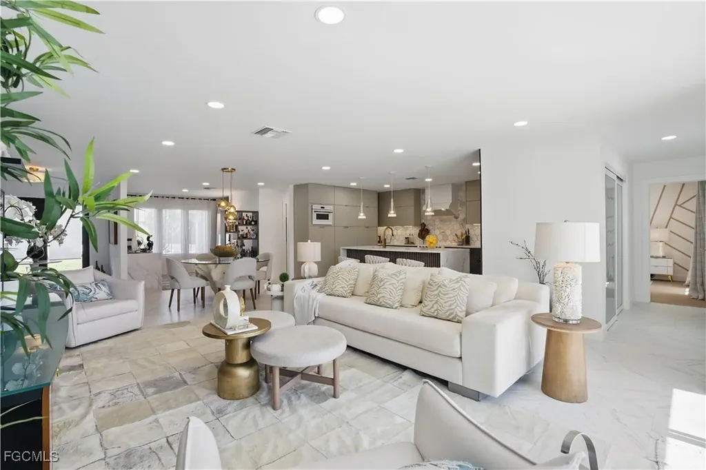 4918 Triton Court W Cape Coral FL 33904