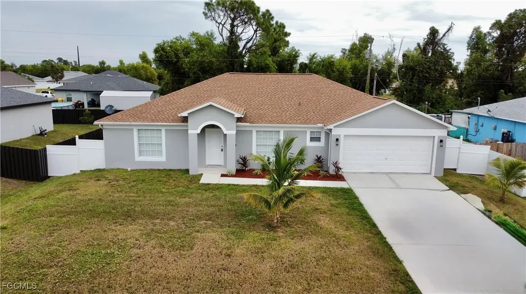 3025 NE 6th Place Cape Coral FL 33909