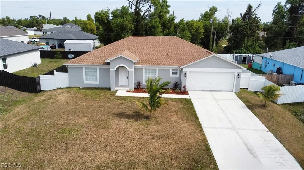 3025 NE 6th Place Cape Coral FL 33909