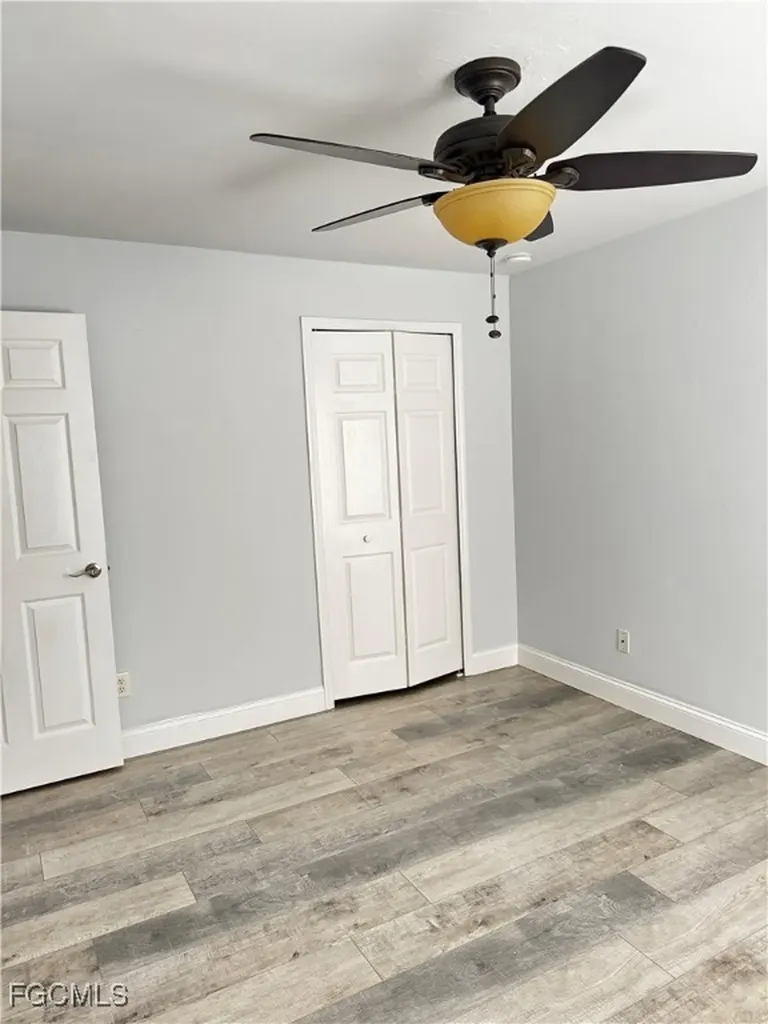 3025 NE 6th Place Cape Coral FL 33909