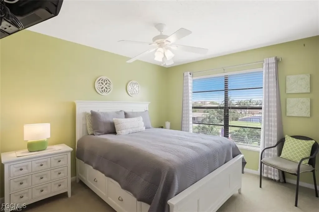 1835 Beach Parkway Cape Coral FL 33904