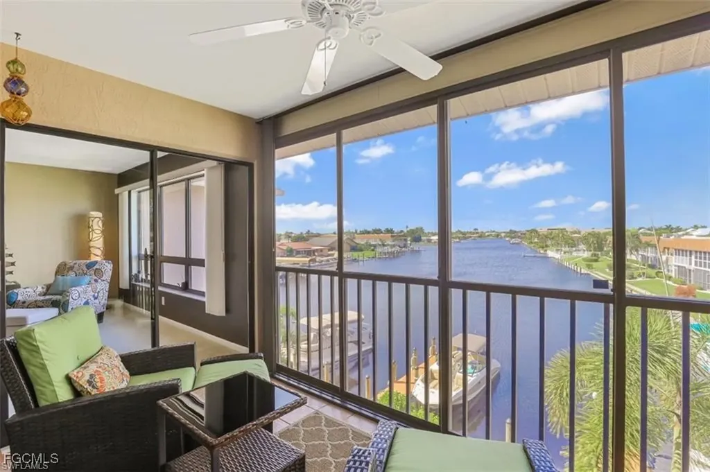 1835 Beach Parkway Cape Coral FL 33904