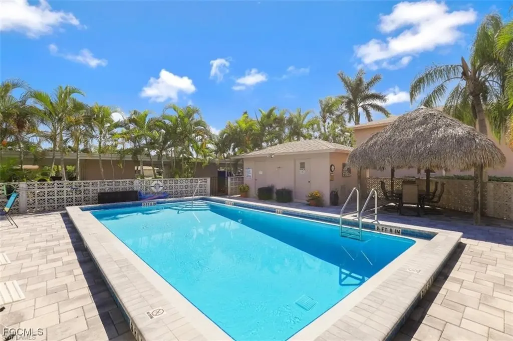 1835 Beach Parkway Cape Coral FL 33904