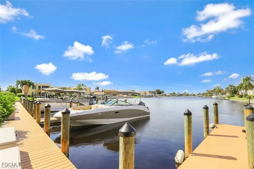 1835 Beach Parkway Cape Coral FL 33904