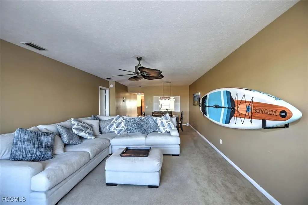 1835 Beach Parkway Cape Coral FL 33904