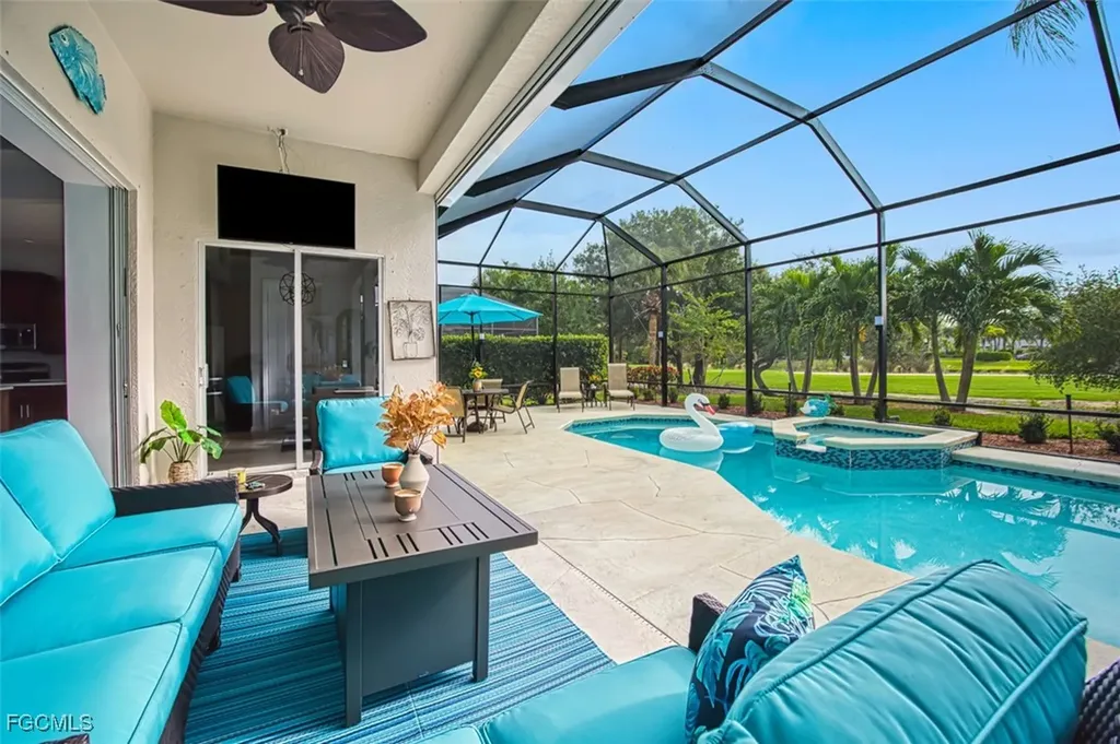 Fort Myers FL, 9025 Prosperity Way