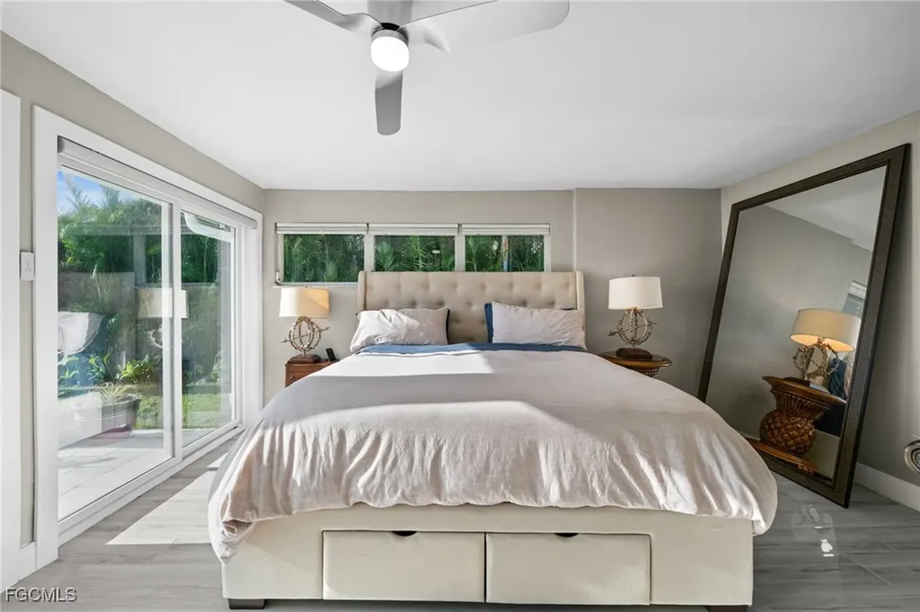 3305 SE 22nd Place Cape Coral FL 33904