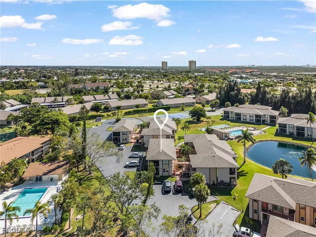 16881 Davis Road Fort Myers FL 33908