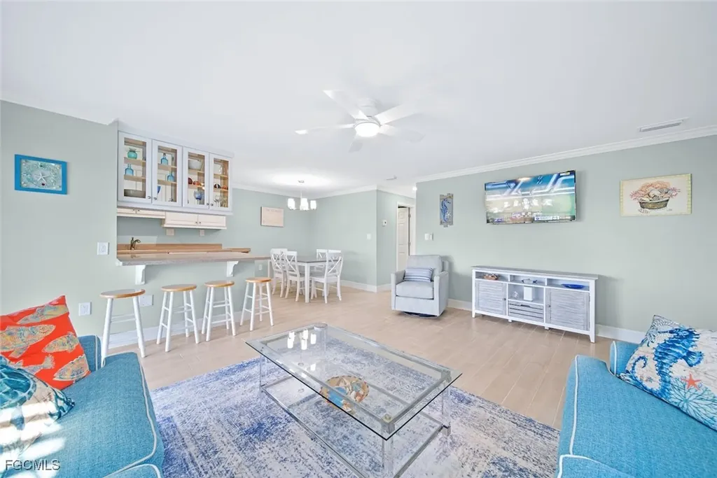 1610 Middle Gulf Drive Sanibel FL 33957