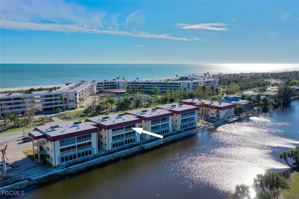 1610 Middle Gulf Drive Sanibel FL 33957