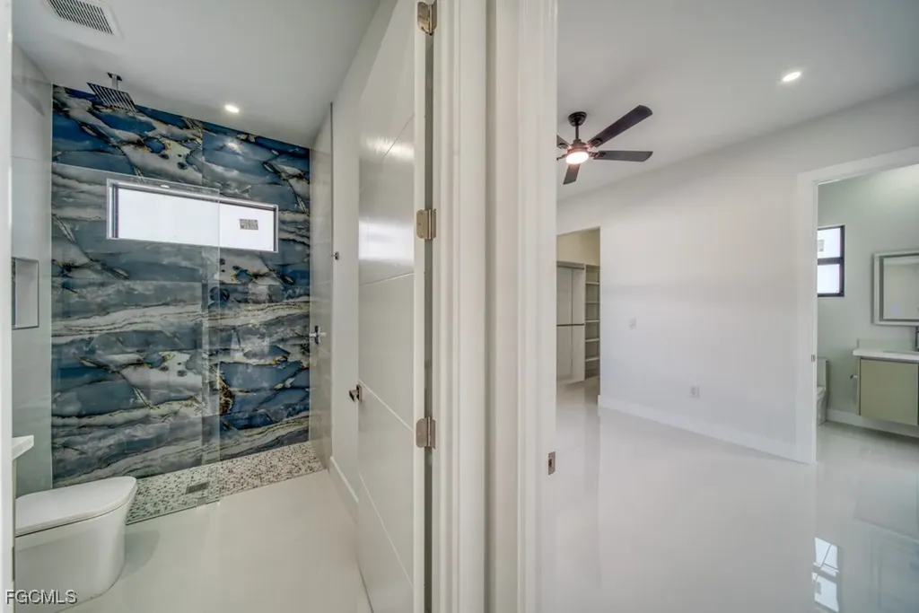1019 SW 8th Court Cape Coral FL 33991