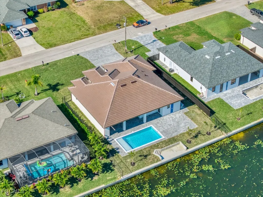 1019 SW 8th Court Cape Coral FL 33991