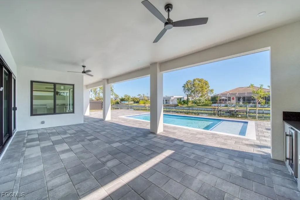 1019 SW 8th Court Cape Coral FL 33991