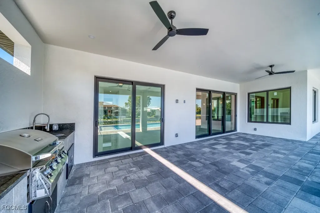 1019 SW 8th Court Cape Coral FL 33991