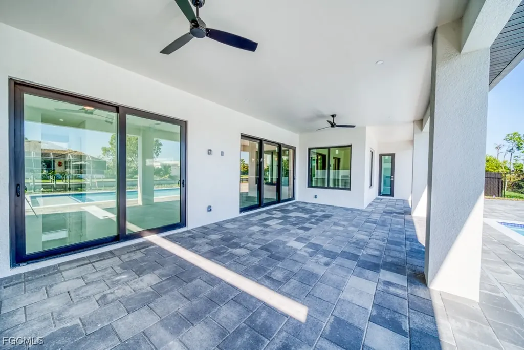 1019 SW 8th Court Cape Coral FL 33991