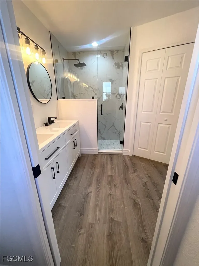 310 SE 32nd Street Cape Coral FL 33904