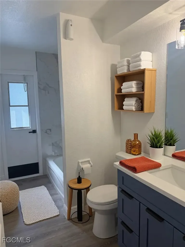 310 SE 32nd Street Cape Coral FL 33904