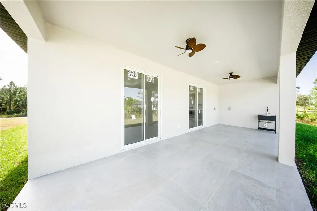 2812 31st Street W Lehigh Acres FL 33971