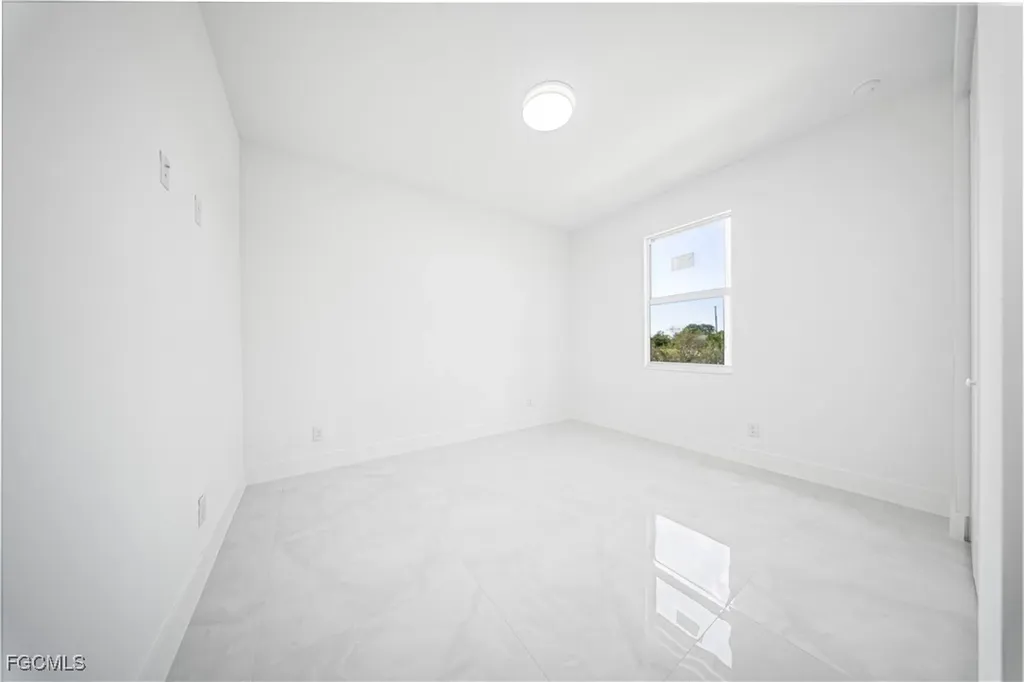 2812 31st Street W Lehigh Acres FL 33971