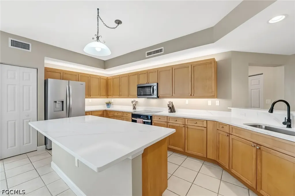 14250 Royal Harbour Court Fort Myers FL 33908